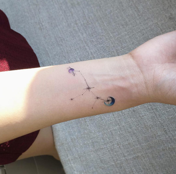 tatouage poignet les idees les plus tendances-2