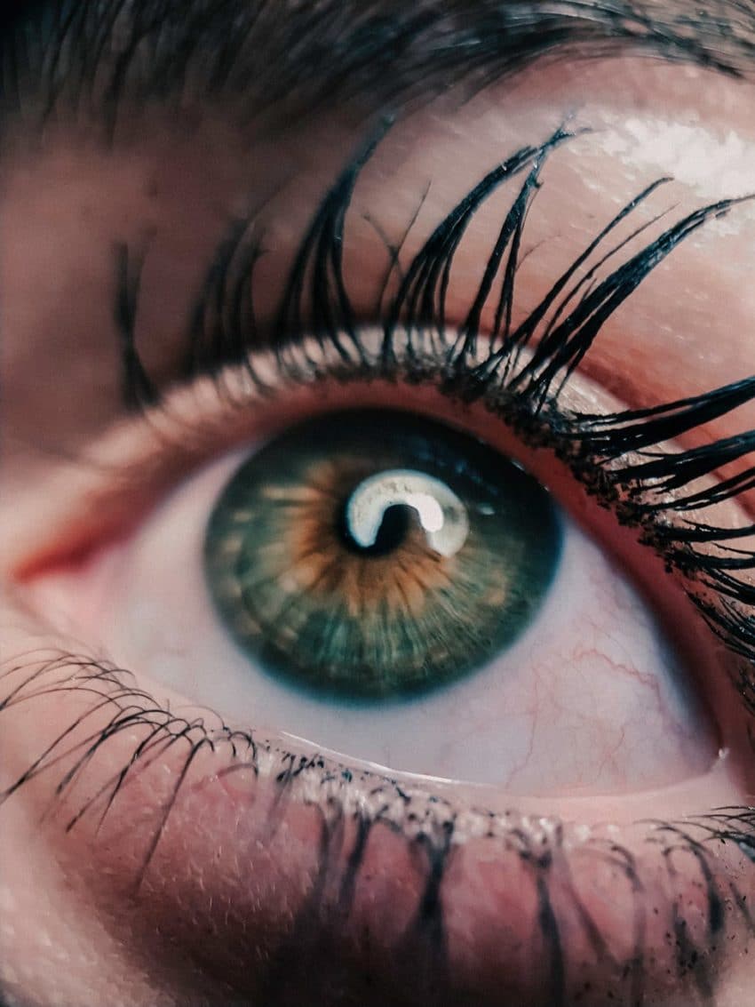 Mascara semi-permanent : comment ça fonctionne ?
