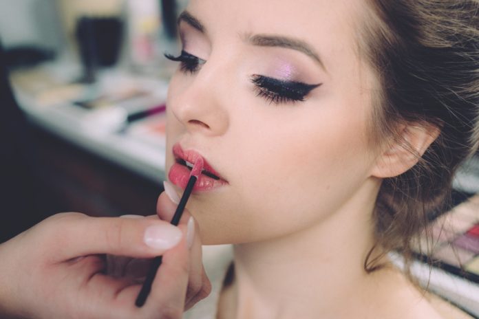 Comment bien choisir son gloss à lèvres
