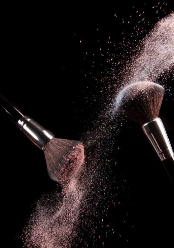 comment nettoyer un pinceau a maquillage