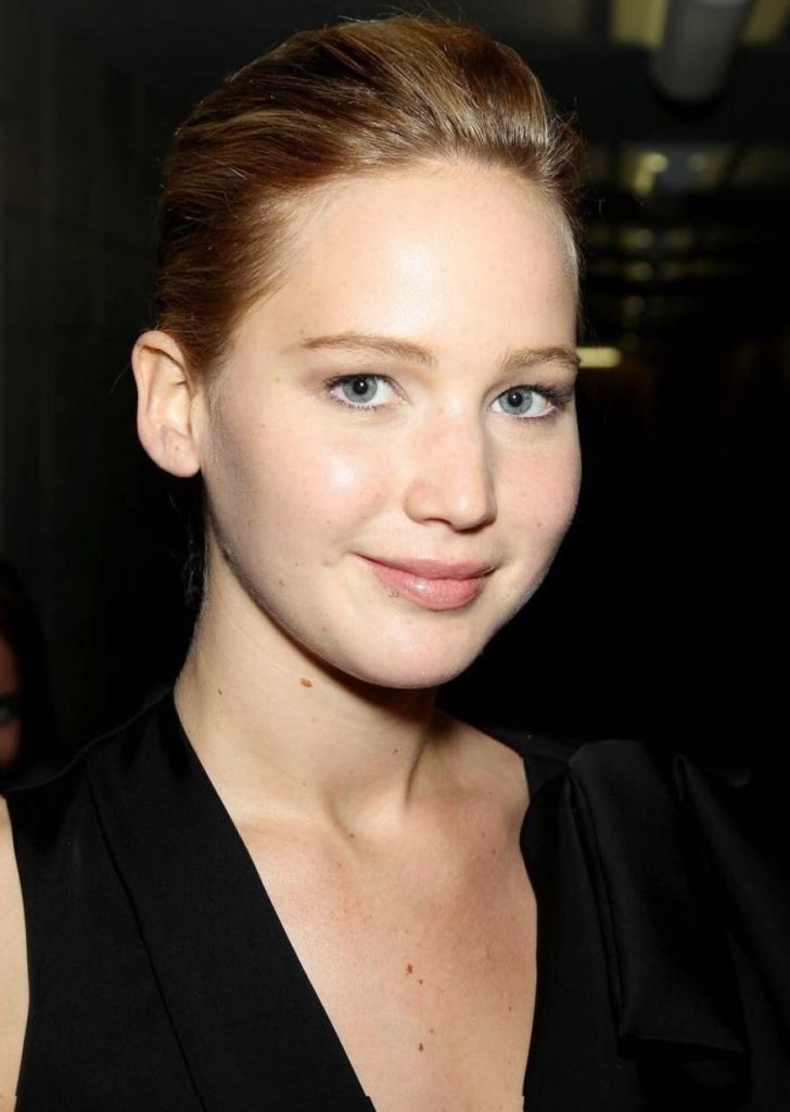Jennifer Lawrence sans maquillage