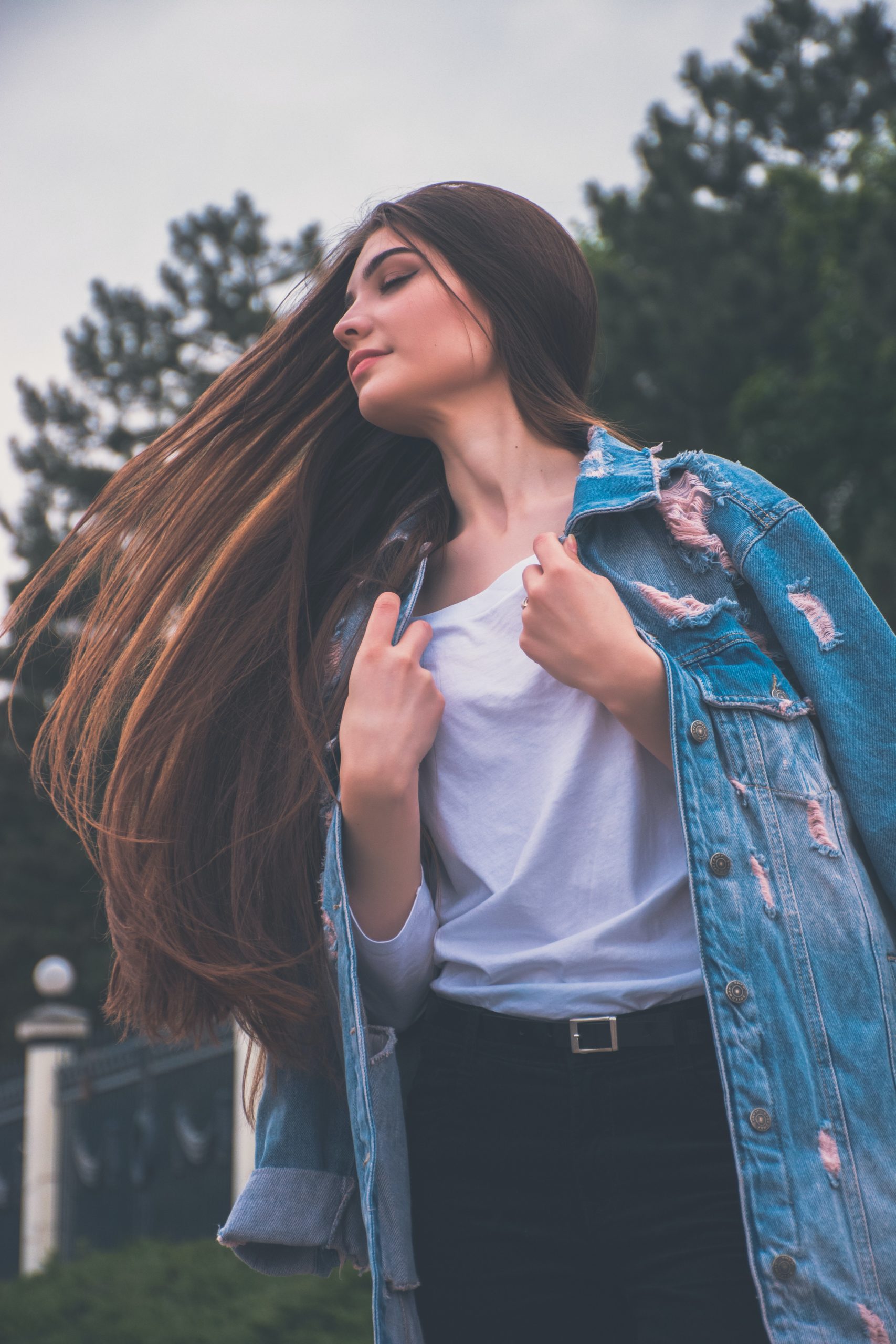 Cheveux très longs lisses