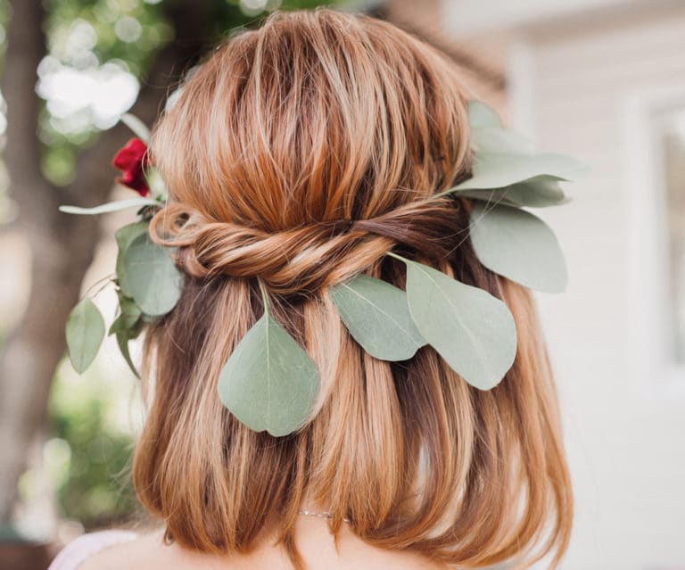 10 idées de coiffures de mariage pour cheveux mi-longs