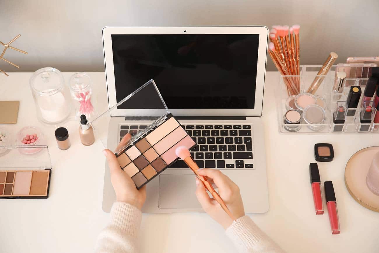 Comment devenir bloggeuse mode et beauté ?