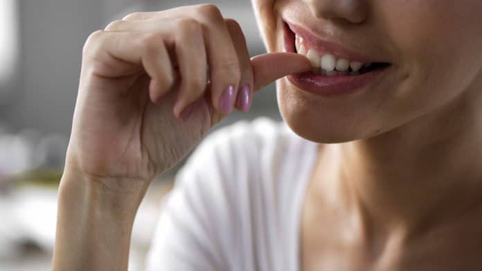 comment arreter de se ronger les ongles (3)