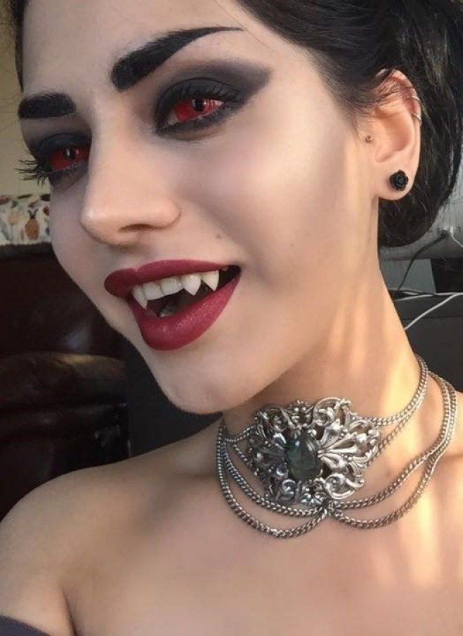 Maquillage vampire : conseils et inspirations pour Halloween