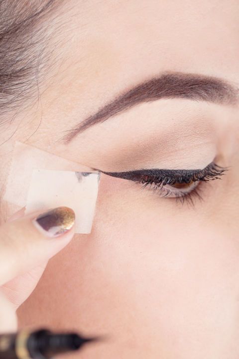 5 codes du maquillage de pin-up