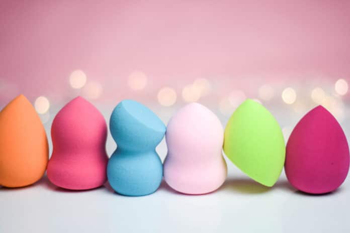 4 règles d'or pour bien utiliser une éponge à maquillage 4 règles d'or pour bien utiliser une éponge à maquillage