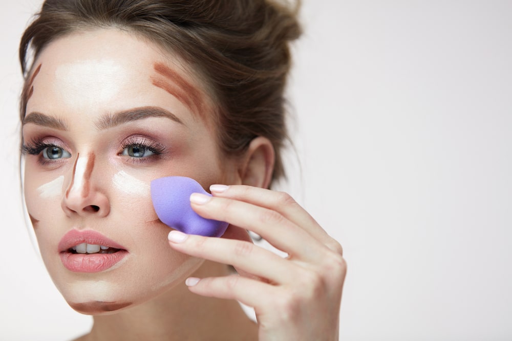 4 règles d'or pour bien utiliser une éponge à maquillage