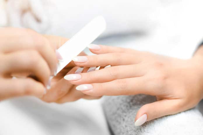 Tout savoir sur les ongles au chablon Tout savoir sur les ongles au chablon