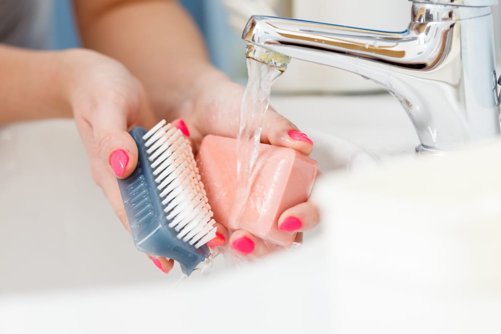 Brosse à ongles