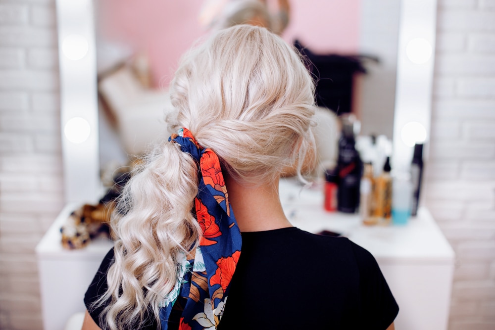 teinture blanche cheveux