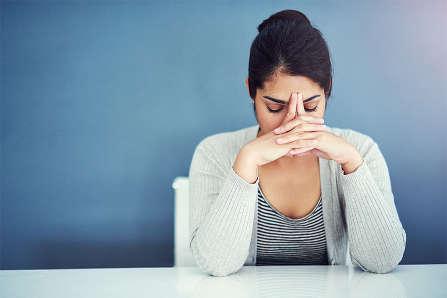femme face à un accident de la vie