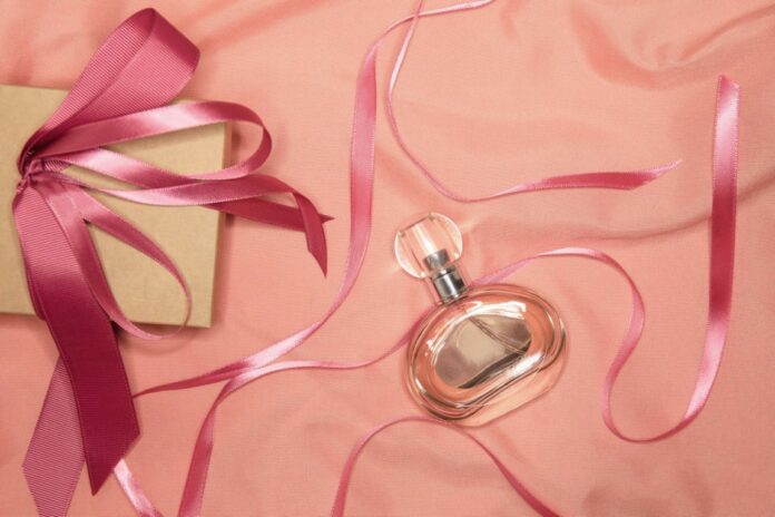 Quel coffret parfum pour femme acheter en 2022