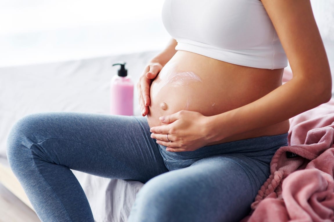 prévenir l'apparition des vergetures avec des soins hydratants