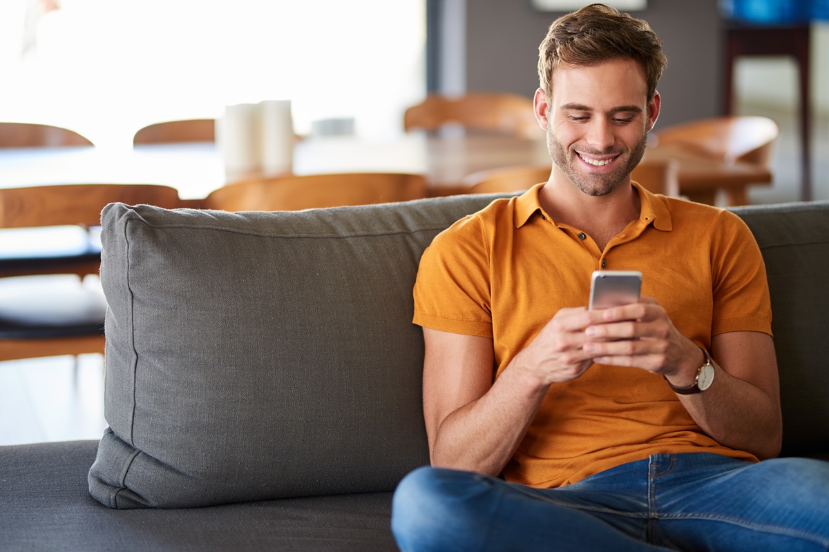 Les 15 sms qui font craquer un homme instantanément