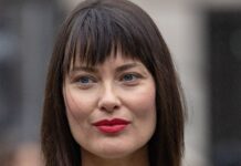 Shalom Harlow, supermodel des années 90 mais pas seulement Shalom Harlow, supermodel des années 90 mais pas seulement