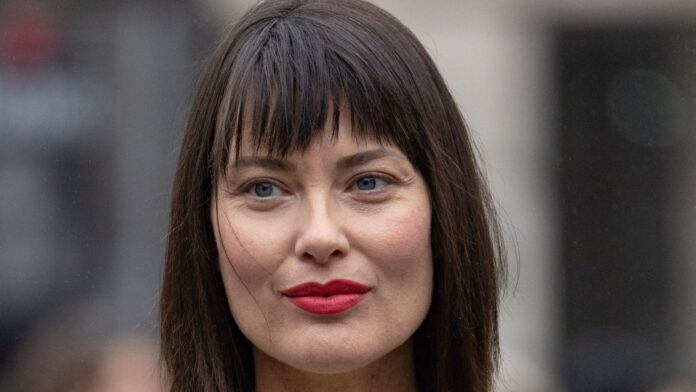 Shalom Harlow, supermodel des années 90 mais pas seulement Shalom Harlow, supermodel des années 90 mais pas seulement