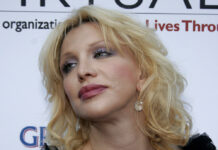 Le style Courtney Love en 8 looks emblématiques Le style Courtney Love en 8 looks emblématiques