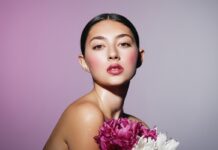 Pomegranate makeup : zoom sur la tendance maquillage de l’été Pomegranate makeup zoom sur la tendance maquillage de l’été